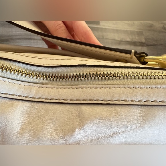 Coach Legacy <3 - Picture 9 of 15